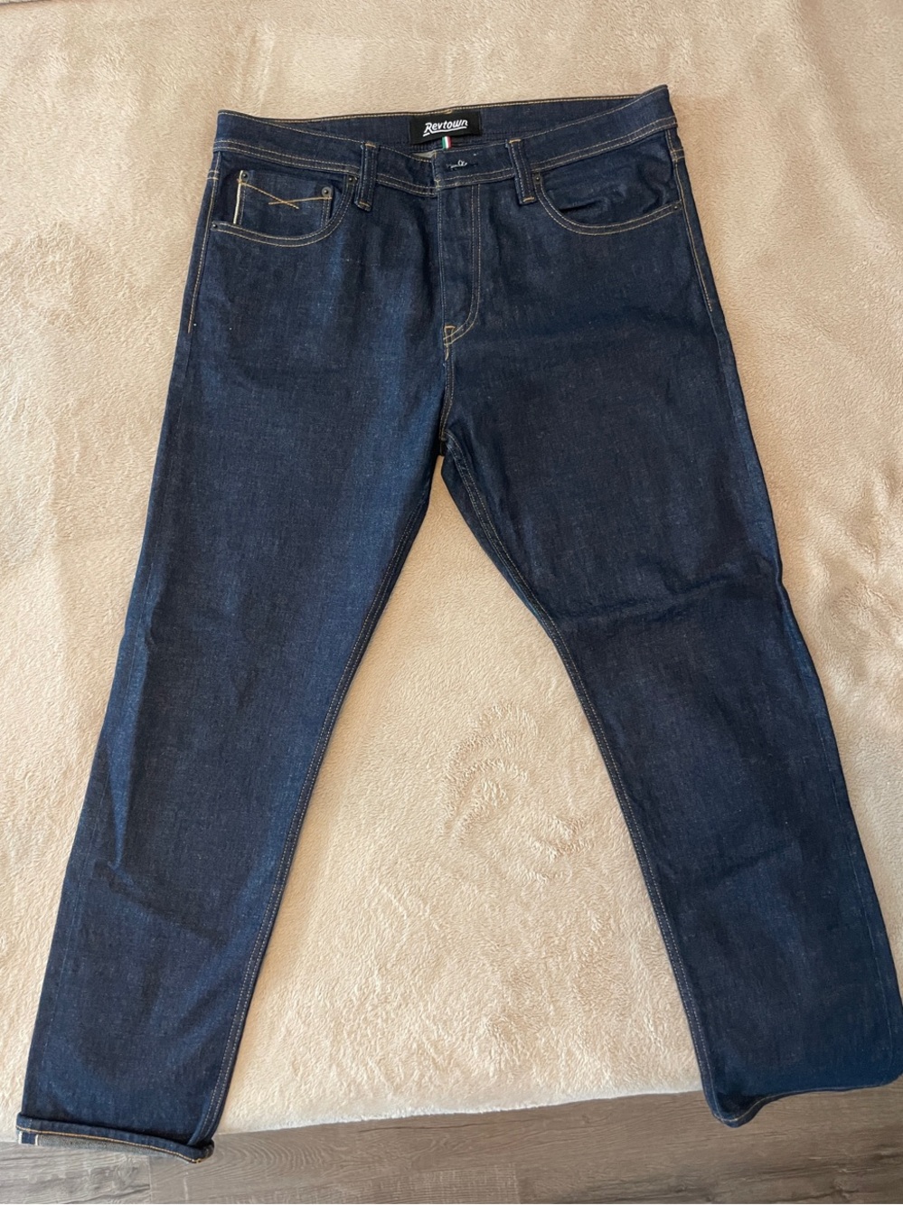 Revtown SELVAGE DENIM - Slim Straight tapper Jeans in Dark Indigo W36 L30 NWTO